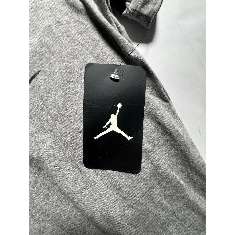 Jordan Boys Large 12-13 Gray Flight Jumpman Graphic T-Shirt NWT